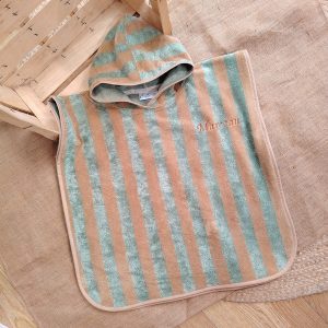 Poncho rayé vert beige